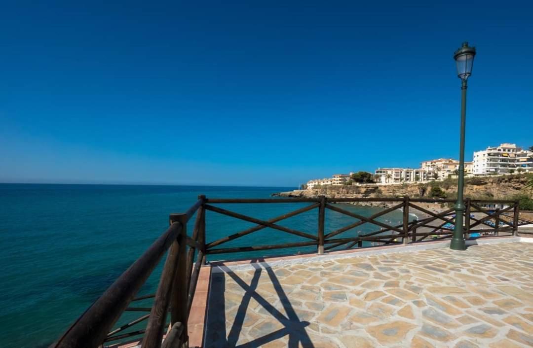 Apartamento En El Mirador De نيرخا المظهر الخارجي الصورة