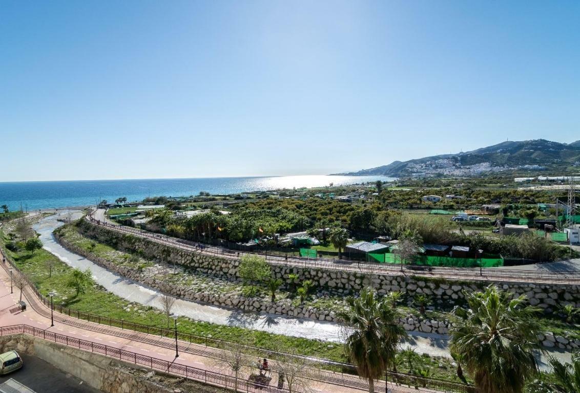 Apartamento En El Mirador De نيرخا المظهر الخارجي الصورة